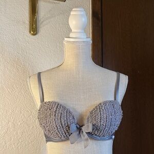 34B Aerie Pretty Luxuries Gray Ruffle Bra